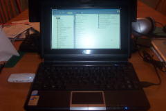 20091004_eeepc01