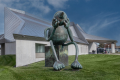 CRYING GIANT, Tom Otterness (2002)