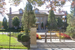Finn Marston mansion facing north