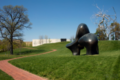 Donald J. Hall Sculpture Park, SHEEP PIECE, Henry Spencer Moore (1972)